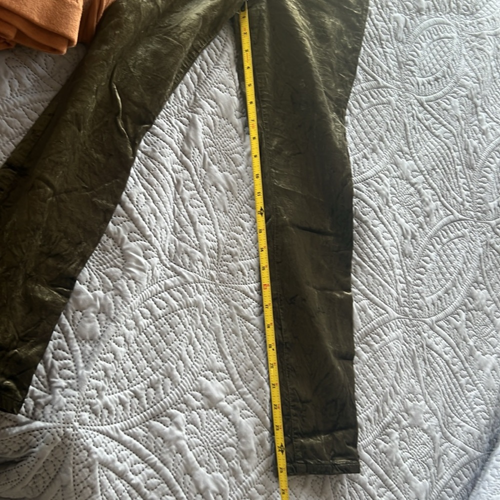7 for All mankind high waist Velvet Olive Green Pants - Picture 5 of 8
